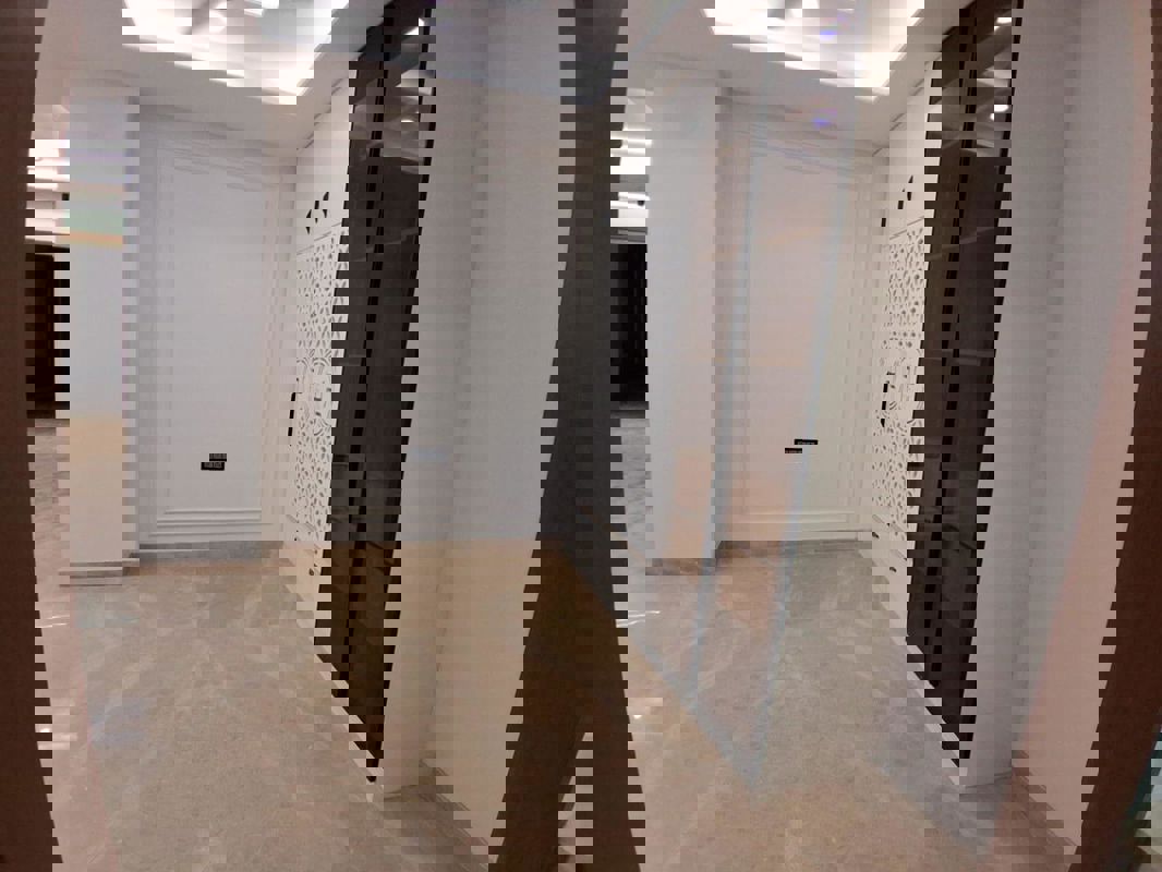 4 BHK + Servant Room 4500 Sq.Ft. Builder Floor in DLF City Centre