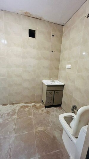 Bathroom in 2 BHK Builder Floor at Sector 31 – for Rent