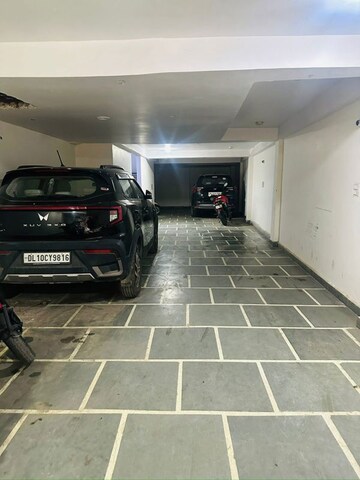 Parking in 4 BHK Apartment at Shahdara – for Sale