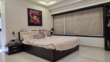 Bedroom in 3 BHK Apartment at Amal Juhu Sheetal CHS, Juhu – for Rent