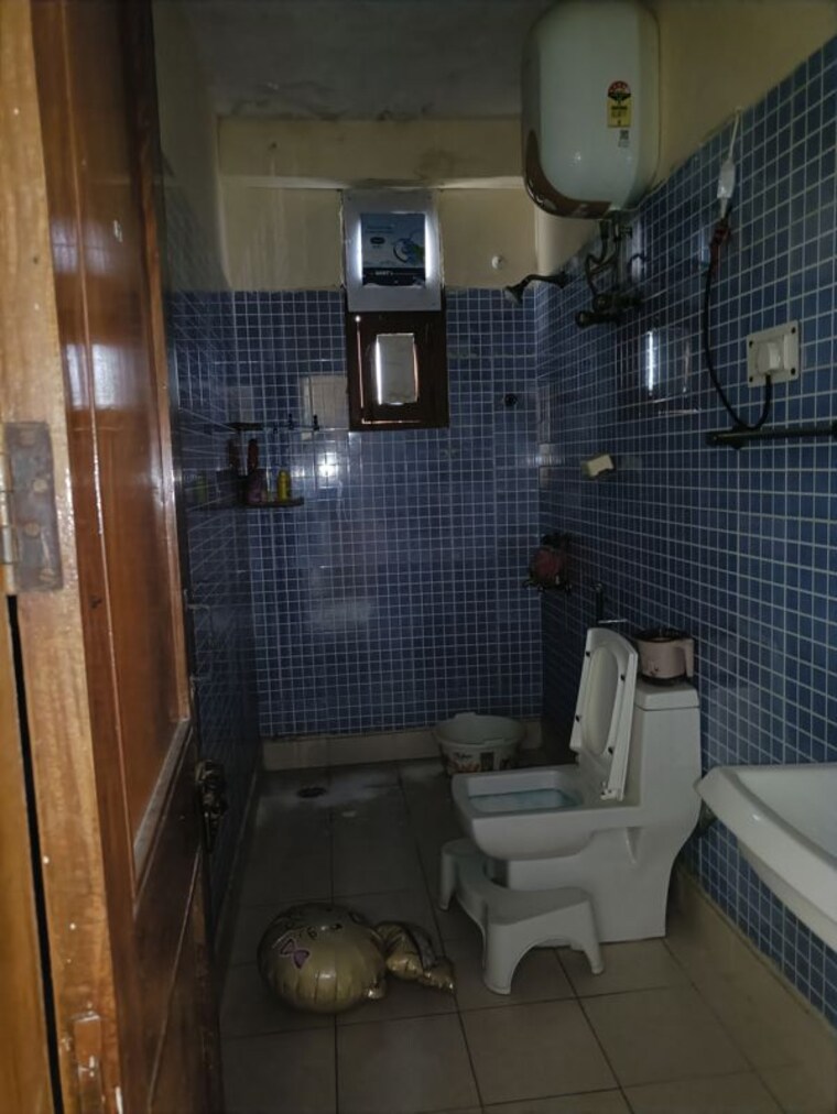 Team Area, vasundhara enclave 3.5 Bedroom 1800 Sq.Ft. Apartment In Vasundhara Enclave Delhi 10088369