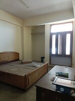 3.5 BHK + Extra Room 1800 Sq.Ft. Apartment in Vasundhara Enclave