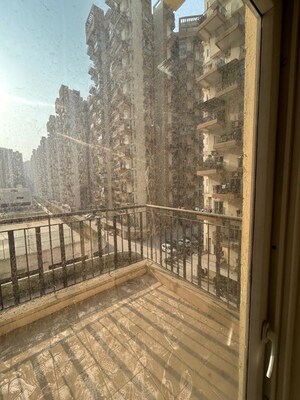 Balcony in 2.5 BHK Apartment at Amrapali Terrace Homes, Tech Zone 4 Greater Noida – for Rent