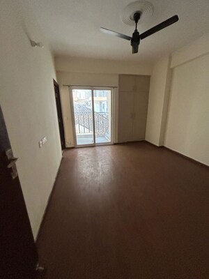 2.5 BHK Apartment For Rent in Amrapali Terrace Homes, Tech Zone 4 Greater Noida