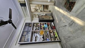 Furnished Amenities in 2 BHK Apartment at Dilshad Colony – for Sale