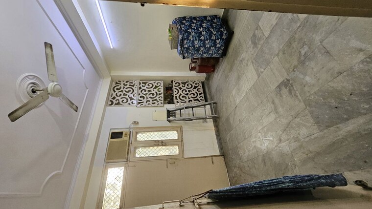 undefined, dilshad colony 2 Bedroom 800 Sq.Ft. Apartment In Dilshad Colony Delhi 10090292