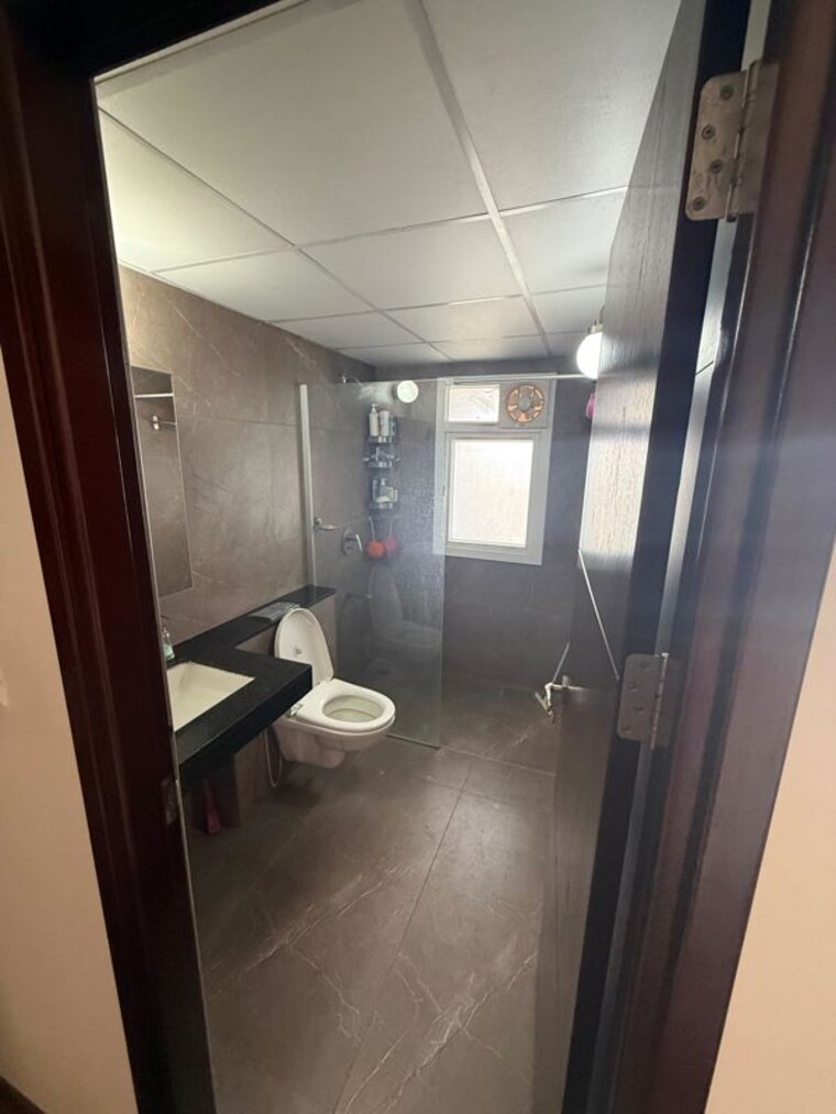 Bathroom, dnr-spring-leaf 3 Bedroom 1633 Sq.Ft. Apartment In Koramangala Bangalore 10090341