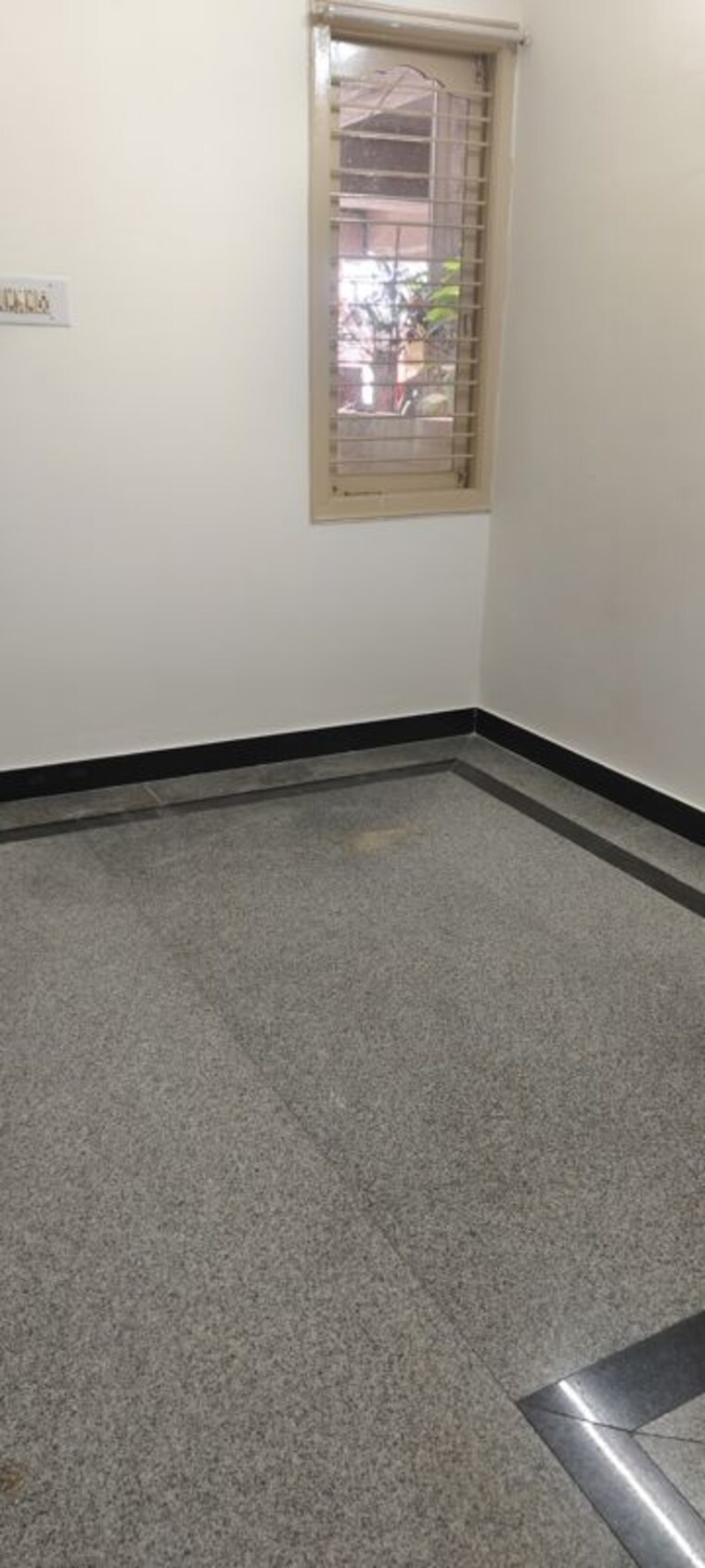 Room, jeevan bima nagar 2 Bedroom 800 Sq.Ft. Builder Floor In Jeevan Bima Nagar Bangalore 10090346