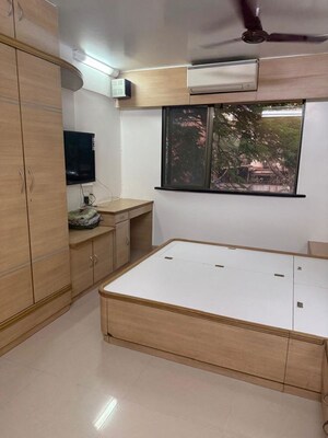 Kitchen in 2.5 BHK Apartment at Matunga West – for Rent