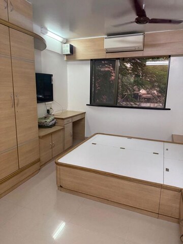 Kitchen in 2.5 BHK Apartment at Matunga West – for Rent