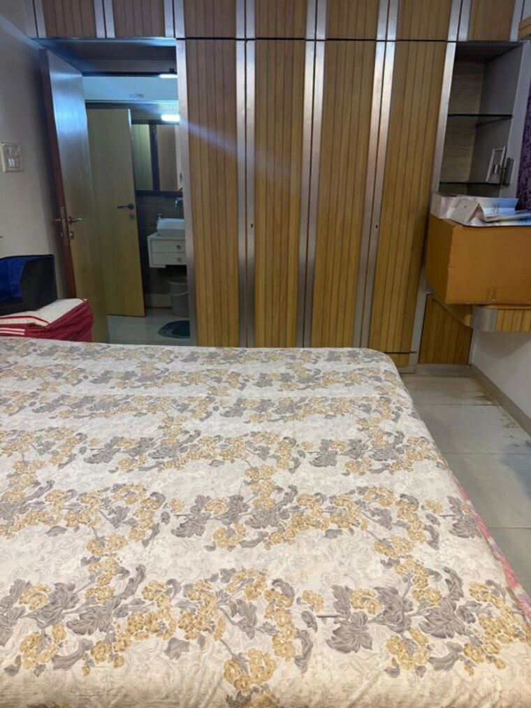 Bedroom, matunga west 2.5 Bedroom 1100 Sq.Ft. Apartment In Matunga West Mumbai 10090323
