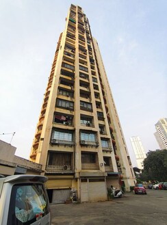 3 BHK Apartment For Rent in Shubhada Tower