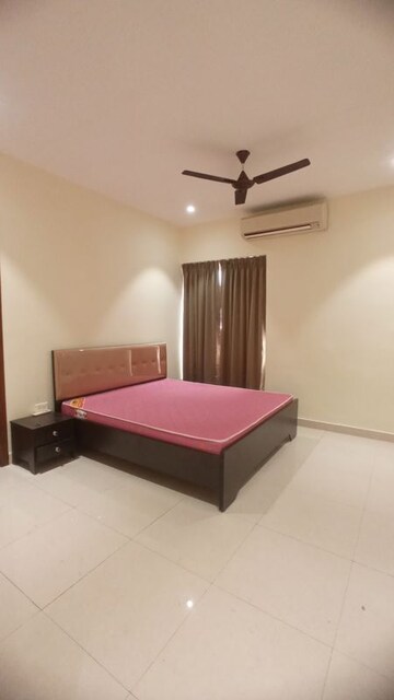 Master Bedroom in 4 BHK Villa at Kachana – for Rent