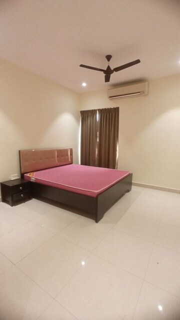 Master Bedroom in 4 BHK Villa at Kachana – for Rent