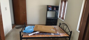 Bedroom in 1 BHK Builder Floor at Jeevan Bima Nagar – for Rent