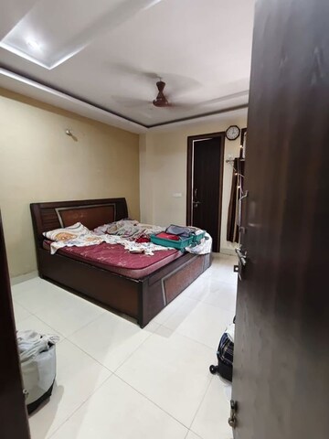 Bedroom in 3 BHK Builder Floor at Sector 30 – for Rent