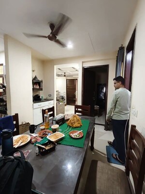 Master Bedroom in 3 BHK Builder Floor at Sector 30 – for Rent