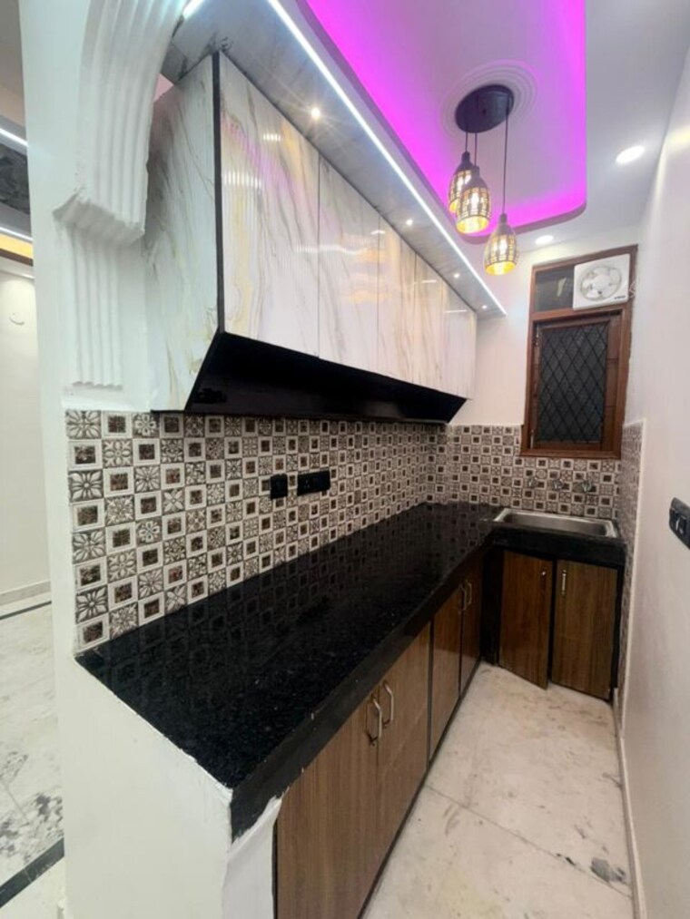 Kitchen, ashoka-enclave-3 4 Bedroom 1850 Sq.Ft. Builder Floor In Sector 35 Faridabad 10090579