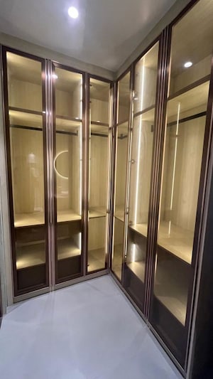 Building Lobby in 3 BHK Builder Floor at Sector 56 – for Rent