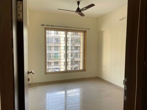 2 BHK Apartment For Rent in Park Express, Baner