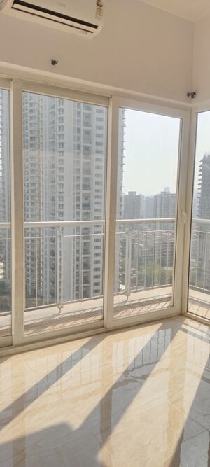  2 BHK Apartment at Mulund West – for Rent