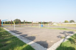 Plot For Sale in Emaar MGF Emerald Hills