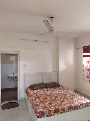 Bedroom in 2 BHK Apartment at Royal Classic Co Op Society, Andheri West – for Rent