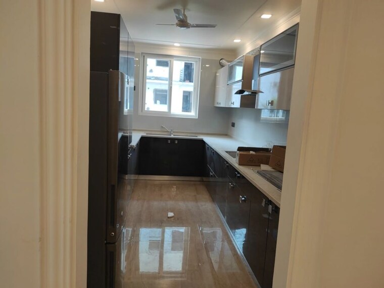 Kitchen, puri-aman-vilas 4 Bedroom 333 Sq.Yd. Builder Floor In Sector 89 Faridabad 10090793