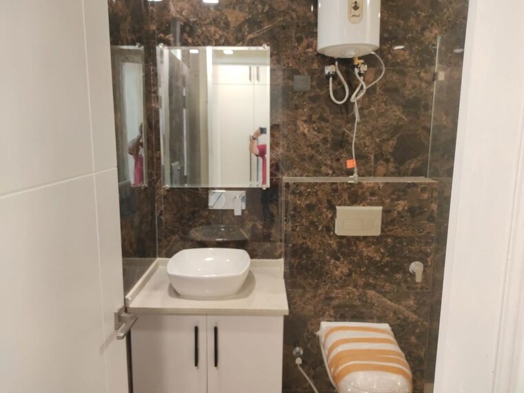 Bathroom, puri-aman-vilas 4 Bedroom 333 Sq.Yd. Builder Floor In Sector 89 Faridabad 10090793