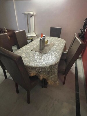 Master Bedroom in 3 BHK Builder Floor at Lajpat Nagar 4 – for Rent