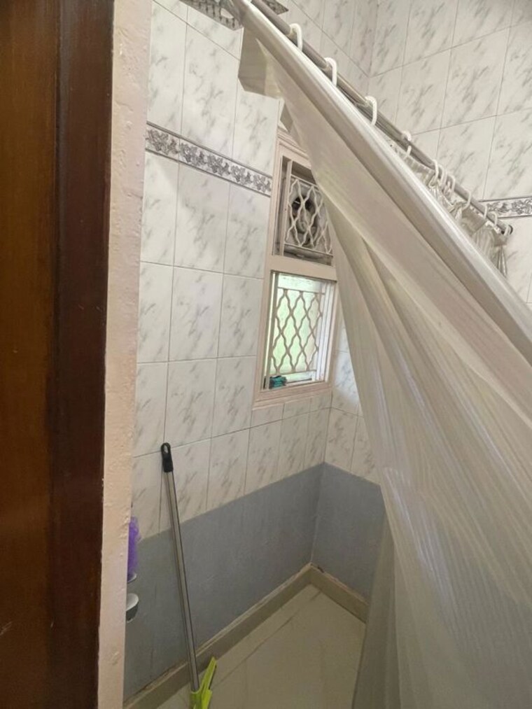 Balcony, lajpat nagar 4 3 Bedroom 1250 Sq.Ft. Builder Floor In Lajpat Nagar 4 Delhi 10090845