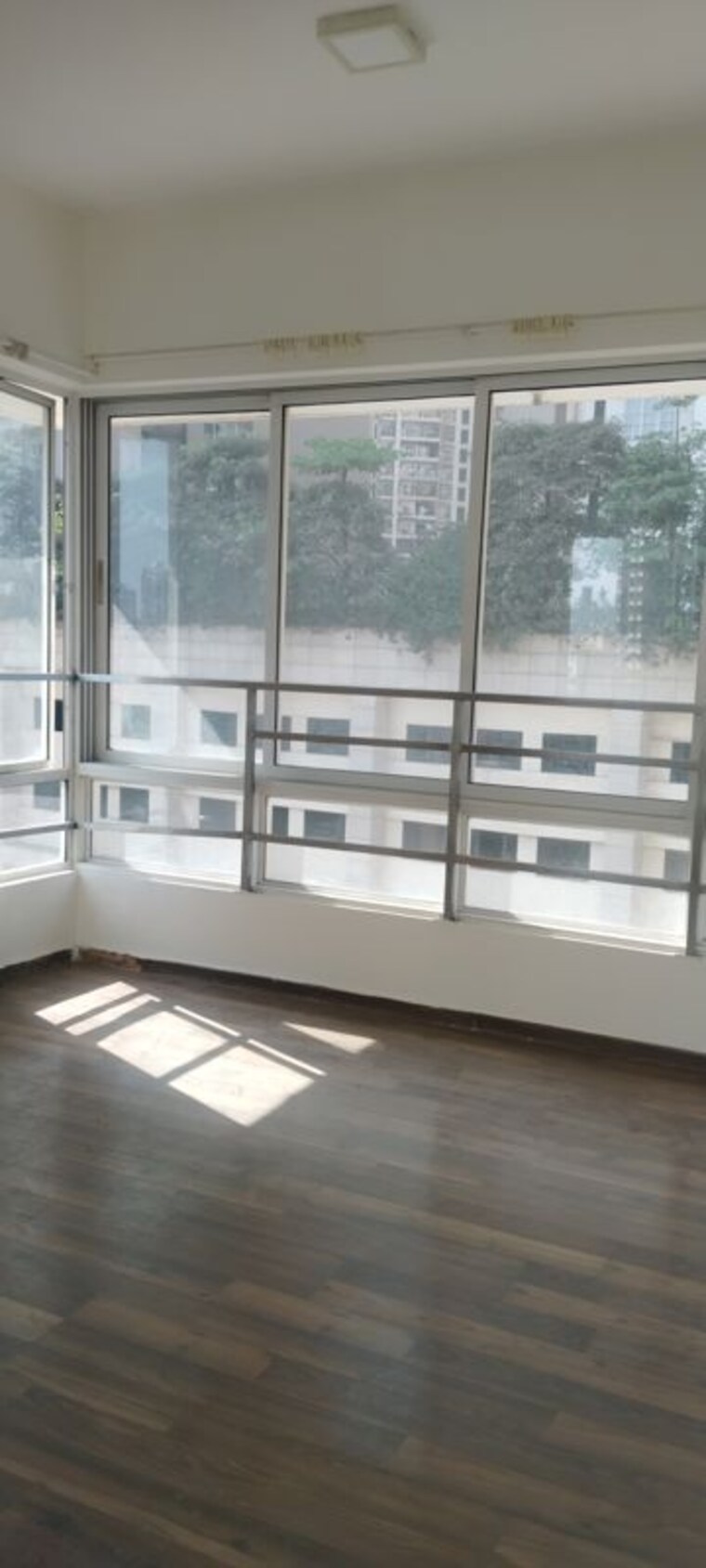Room, mulund west 2 Bedroom 750 Sq.Ft. Apartment In Mulund West Mumbai 10090946