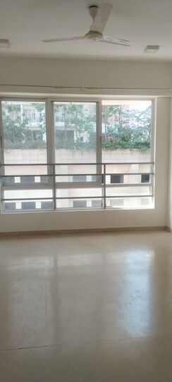 2 BHK Apartment For Rent in Mulund West