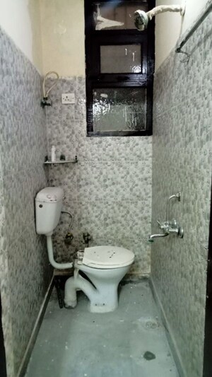 Bathroom in 1 BHK Builder Floor at Saket – for Rent