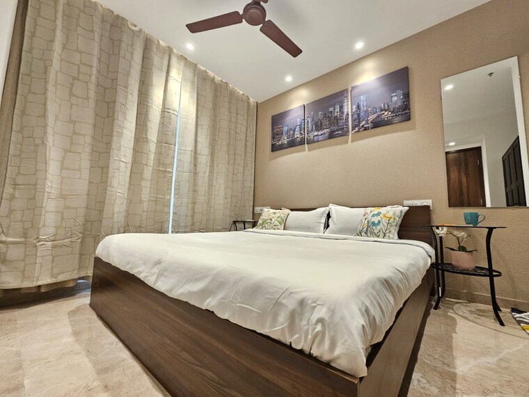 Bedroom, hiranandani-regent-hill 1 Bedroom 550 Sq.Ft. Apartment In Powai Mumbai 10091076