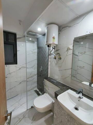 Master Bedroom in 2.5 BHK Apartment at M3M Heights, Sector 65 – for Sale