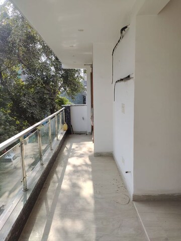 Balcony in 2.5 BHK Apartment at M3M Heights, Sector 65 – for Sale