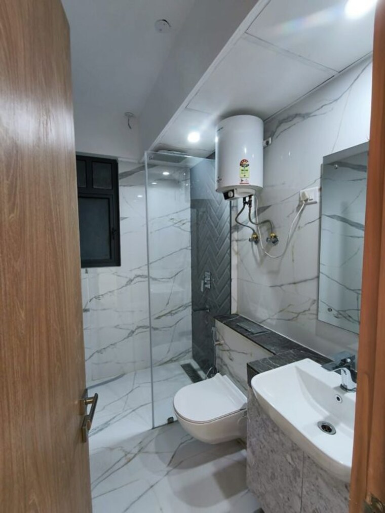 Bathroom, m3m-heights 2.5 Bedroom 1516 Sq.Ft. Apartment In Sector 65 Gurgaon 10091084
