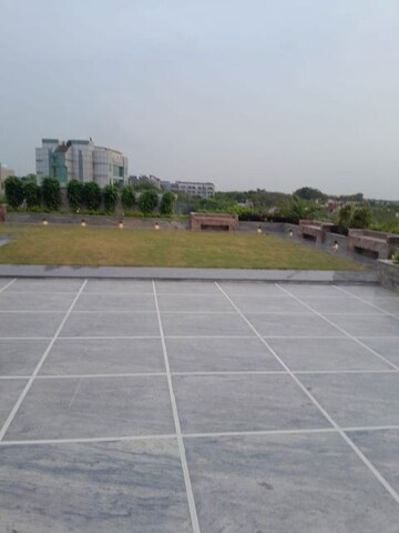 Master Bedroom in 6 BHK Villa at Sukhdev Vihar – for Sale