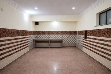 Room in 1 BHK Independent House at Disha CGHS, Sector 48 – for Rent