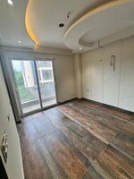 4 BHK + Pooja Room,Servant Room,Study Room,Extra Room 217 Sq.Yd. Villa in Uday Park