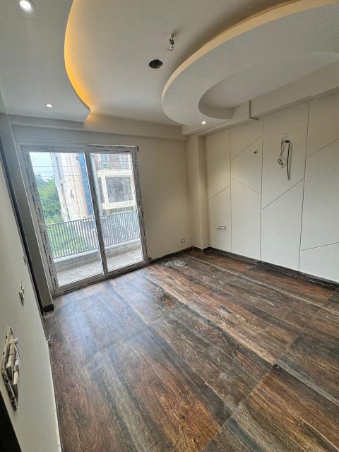 4 BHK + Pooja Room,Servant Room,Study Room,Extra Room Villa For Sale in Uday Park