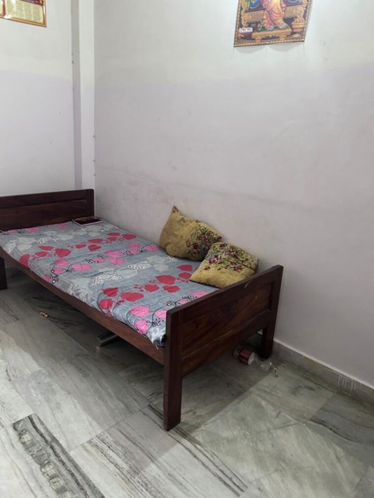 Bedroom, gomti nagar 1 Bedroom 600 Sq.Ft. Independent House In Gomti Nagar Lucknow 10091113