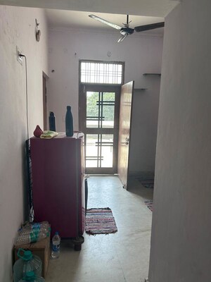 1 BHK Independent House For Rent in Gomti Nagar