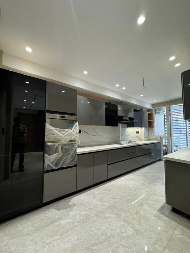 Kitchen, sector 56 3 Bedroom 180 Sq.Yd. Builder Floor In Sector 56 Gurgaon 10091105