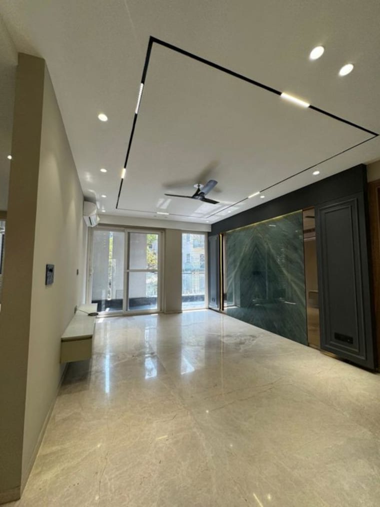 Room, sector 56 3 Bedroom 180 Sq.Yd. Builder Floor In Sector 56 Gurgaon 10091105