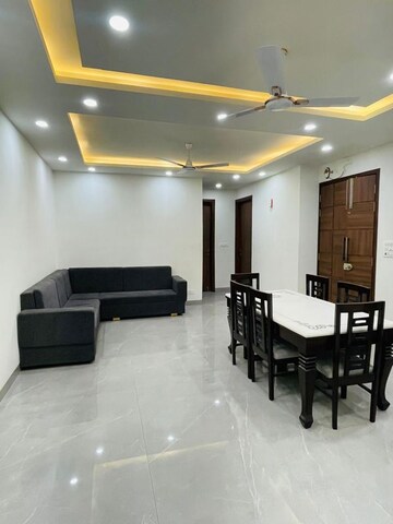 Team Area in 3 BHK Builder Floor at Sector 56 – for Rent