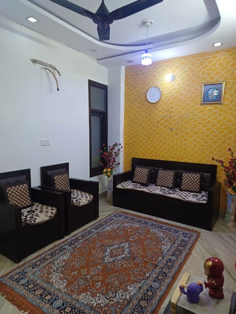 Bedroom, dwarka mor 2 Bedroom 55 Sq.Yd. Builder Floor In Dwarka Mor Delhi 10091124