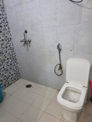 Bathroom in 2 BHK Builder Floor at Saket – for Rent