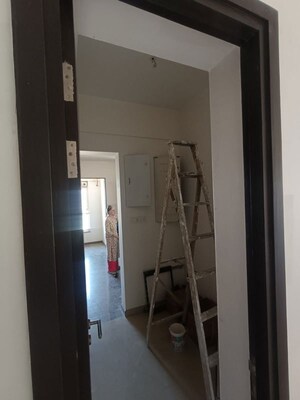 Building Lobby in 3 BHK Apartment at Kalpataru Radiance, Goregaon West – for Rent